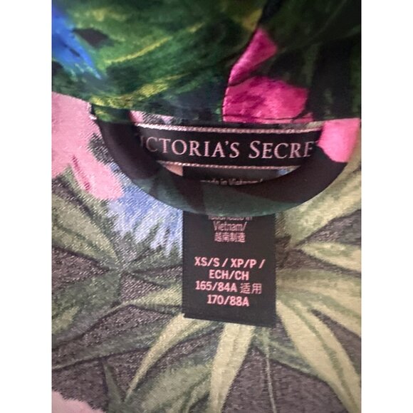 Victorias Secret Black Floral Kimono Robe Satin With Lace Trim - XS/S - Picture 3 of 6